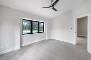 581 Country Walk Ct, Naples, FL 34104 - Photo 17