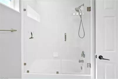 2822 Inlet Cove Ln W, Naples, FL 34120 - Photo 23