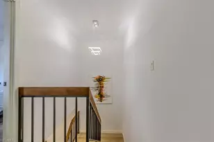 124 Lake Point Ln, Naples, FL 34112 - Photo 19