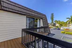 124 Lake Point Ln, Naples, FL 34112 - Photo 29