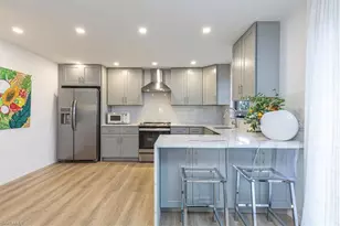 124 Lake Point Ln, Naples, FL 34112 - Photo 7