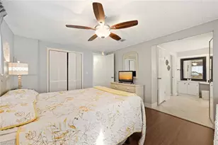 49 Lemans Dr, Naples, FL 34112 - Photo 17