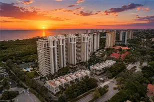 7117 Pelican Bay Blvd, Naples, FL 34108 - Photo 21