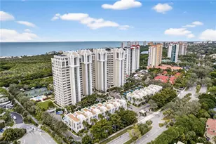 7117 Pelican Bay Blvd, Naples, FL 34108 - Photo 17