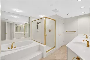 7117 Pelican Bay Blvd, Naples, FL 34108 - Photo 9