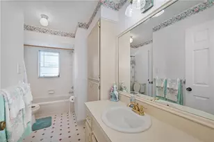 693 95th Ave N, Naples, FL 34108 - Photo 17