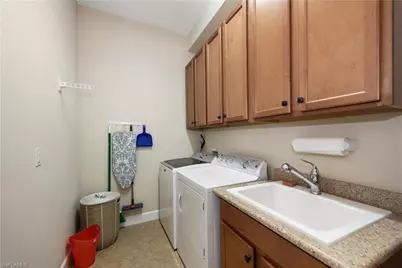 9155 Isla Bella Cir, Bonita Springs, FL 34135 - Photo 19