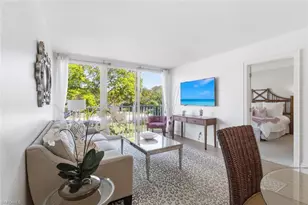 416 Broad Ave S, Naples, FL 34102 - Photo 3