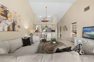 500 Veranda Way, Naples, FL 34104 - Photo 9