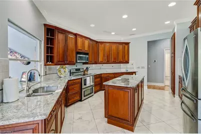 9151 Kings Cove Ct, Fort Myers, FL 33967 - Photo 17