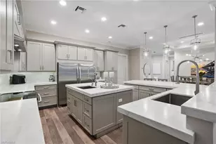 2867 Coco Lakes Dr, Naples, FL 34105 - Photo 7