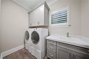 2867 Coco Lakes Dr, Naples, FL 34105 - Photo 27