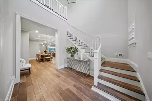 2867 Coco Lakes Dr, Naples, FL 34105 - Photo 3