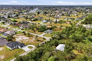 2338 NW 33rd Pl, Cape Coral, FL 33993 - Photo 45