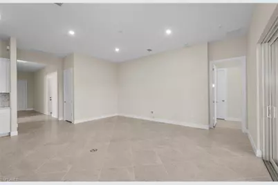 7136 Chapel Creek Ln, North Fort Myers, FL 33917 - Photo 21