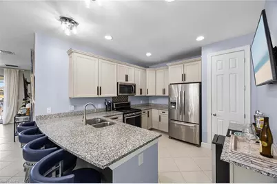 7639 Jacaranda Ln, Naples, FL 34114 - Photo 13