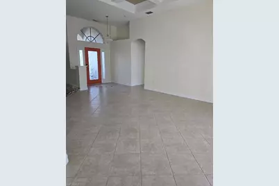 25080 Divot Dr, Bonita Springs, FL 34135 - Photo 5