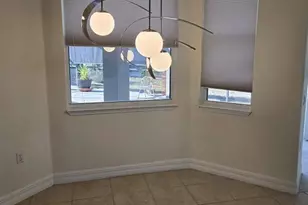 25080 Divot Dr, Bonita Springs, FL 34135 - Photo 13