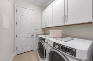 9096 Isla Bella Cir, Bonita Springs, FL 34135 - Photo 17