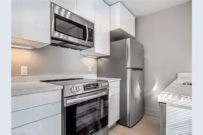 2544 1st St #102, Fort Myers, FL 33901 - Photo 13