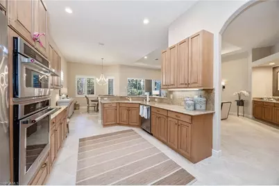 5596 Hammock Isles Dr, Naples, FL 34119 - Photo 9