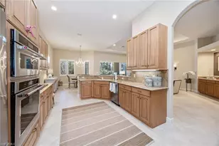 5596 Hammock Isles Dr, Naples, FL 34119 - Photo 9