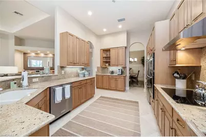 5596 Hammock Isles Dr, Naples, FL 34119 - Photo 7