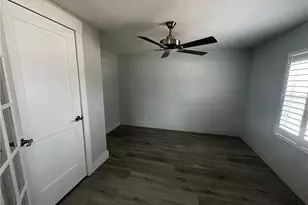 170 Pine Key Ln, Naples, FL 34114 - Photo 23