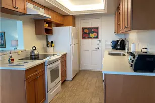 2600 Gulf Shore Blvd N, Naples, FL 34103 - Photo 7