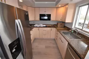 5667 Rattlesnake Hammock Rd, Naples, FL 34113 - Photo 5