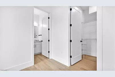 117 NE 5th Ter, Cape Coral, FL 33909 - Photo 29