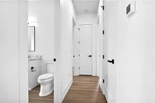 117 NE 5th Terrace, Cape Coral, FL 33909 - Photo 33