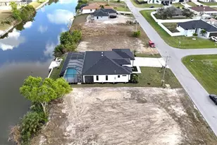 117 NE 5th Terrace, Cape Coral, FL 33909 - Photo 43