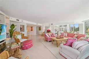 4651 Gulf Shore Blvd N, Naples, FL 34103 - Photo 17