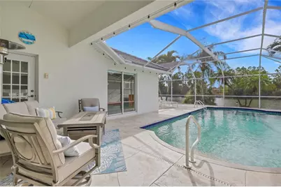 1092 Tivoli Dr, Naples, FL 34104 - Photo 13