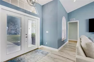 1092 Tivoli Dr, Naples, FL 34104 - Photo 3