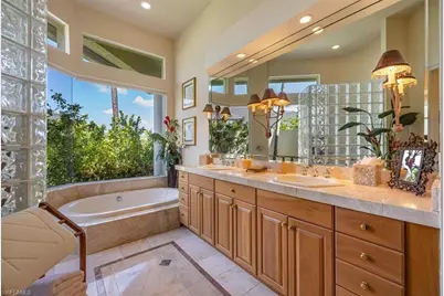 4189 Brynwood Dr, Naples, FL 34119 - Photo 15