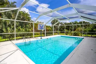 7775 Scarlet Ct, Naples, FL 34104 - Photo 27