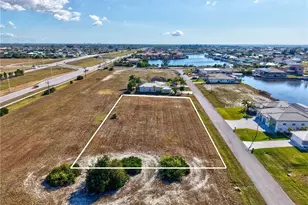 [Address not provided], Cape Coral, FL 33993 - Photo 3