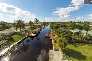 1438 Windsor Ct, Cape Coral, FL 33904 - Photo 17