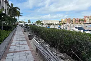 1345 5th Ave S, Naples, FL 34102 - Photo 9