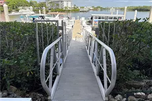 1345 5th Ave S, Naples, FL 34102 - Photo 7