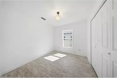 286 Leawood Cir, Naples, FL 34104 - Photo 13