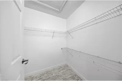 286 Leawood Cir, Naples, FL 34104 - Photo 21