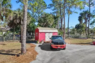 2610 6th Ave NE, Naples, FL 34120 - Photo 37