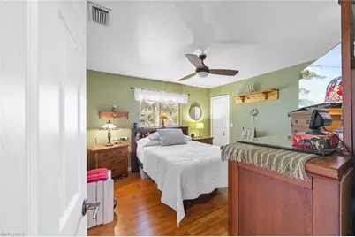 2610 6th Ave NE, Naples, FL 34120 - Photo 29