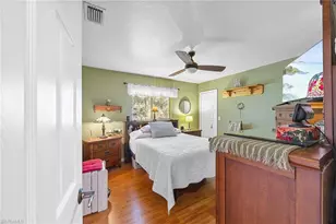 2610 6th Ave NE, Naples, FL 34120 - Photo 29