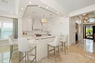 3168 Pacific Dr, Naples, FL 34119 - Photo 5