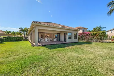 3168 Pacific Dr, Naples, FL 34119 - Photo 27