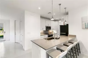 7437 Rockefeller Dr, Naples, FL 34119 - Photo 5